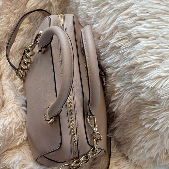 Michael Kors Pinky-Beige Leather Satchel with Gold Accents - Picture 5 of 9